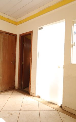 Casa para alugar com 280m², 3 quartos e 2 vagasEscritório