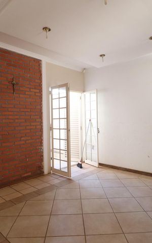 Casa para alugar com 280m², 3 quartos e 2 vagasSala 1