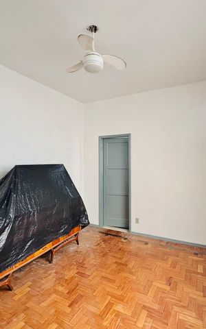 Casa à venda com 196m², 4 quartos e sem vagaSala