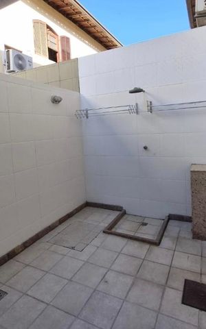 Casa de condomínio para alugar com 85m², 2 quartos e 1 vaga