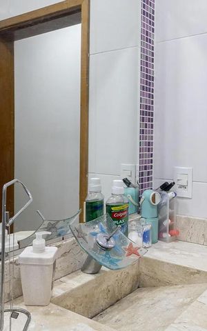 Casa para alugar com 158m², 3 quartos e 3 vagas Casa para alugar com 158m², 3 quartos e 3 vagasBanheiro