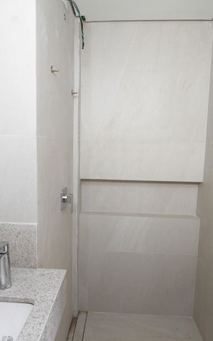 Apartamento à venda com 69m², 2 quartos e 2 vagasBanheiro da Suíte 2