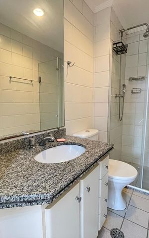 Apartamento à venda com 74m², 3 quartos e 2 vagasBanheiro 2