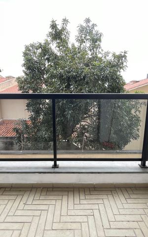 Apartamento à venda com 74m², 3 quartos e 2 vagasVaranda da Sala