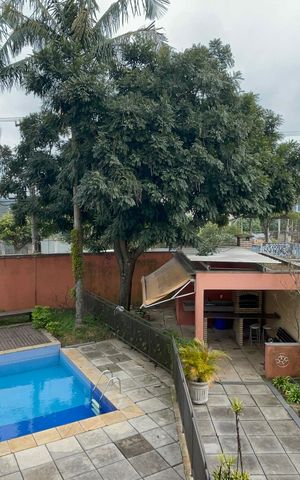 Apartamento à venda com 74m², 3 quartos e 2 vagasVista