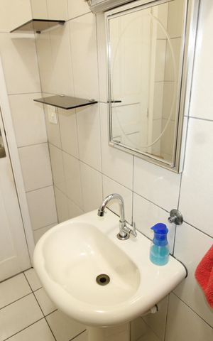 Casa para alugar com 146m², 4 quartos e 2 vagasBanheiro 1