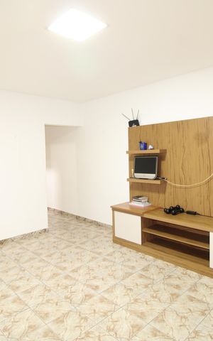 Casa para alugar com 146m², 4 quartos e 2 vagasSala