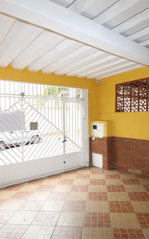 Casa para alugar com 146m², 4 quartos e 2 vagasGaragem