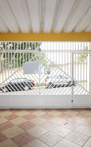 Casa para alugar com 146m², 4 quartos e 2 vagasGaragem