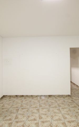 Casa para alugar com 146m², 4 quartos e 2 vagasSala