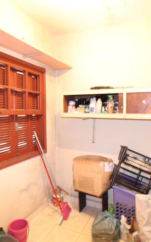 Casa para alugar com 146m², 4 quartos e 2 vagasQuarto de Serviço