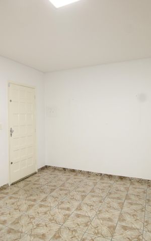 Casa para alugar com 146m², 4 quartos e 2 vagasSala