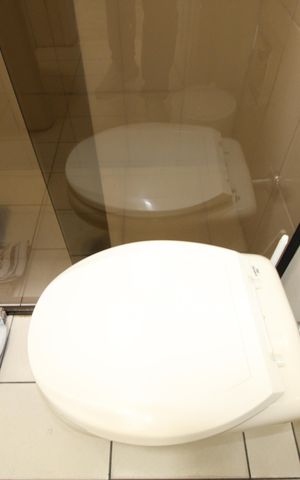 Casa para alugar com 146m², 4 quartos e 2 vagasBanheiro 1
