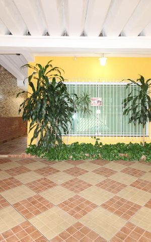 Casa para alugar com 146m², 4 quartos e 2 vagasGaragem