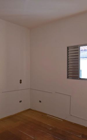 Casa para alugar com 30m², 1 quarto e 1 vaga Casa para alugar com 30m², 1 quarto e 1 vagaQuarto