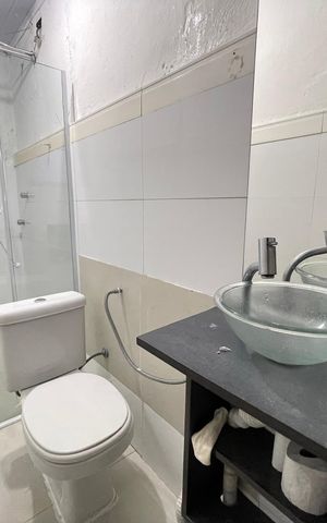 Casa para alugar com 45m², 1 quarto e sem vaga Casa para alugar com 45m², 1 quarto e sem vagaBanheiro