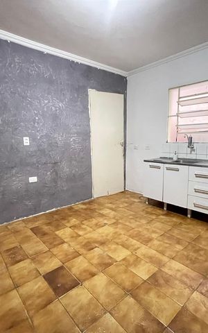 Casa para alugar com 45m², 1 quarto e sem vaga Casa para alugar com 45m², 1 quarto e sem vagaSala/Cozinha