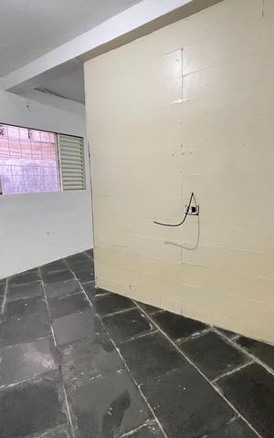 Casa para alugar com 45m², 1 quarto e sem vaga Casa para alugar com 45m², 1 quarto e sem vagaQuarto
