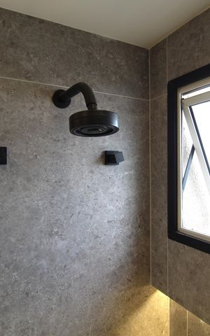 Apartamento para alugar com 90m², 1 quarto e 2 vagasBanheiro da Suíte