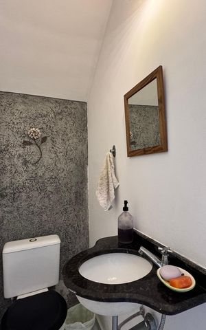 Casa de condomínio à venda com 190m², 3 quartos e 2 vagas Casa de condomínio à venda com 190m², 3 quartos e 2 vagasLavabo