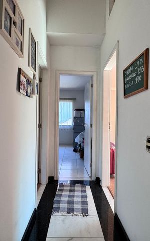 Casa de condomínio à venda com 190m², 3 quartos e 2 vagas Casa de condomínio à venda com 190m², 3 quartos e 2 vagasCorredor
