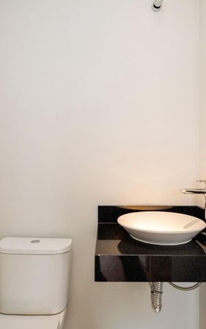 Apartamento à venda com 86m², 2 quartos e 2 vagas Apartamento à venda com 86m², 2 quartos e 2 vagasBanheiro