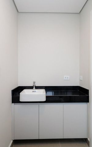 Apartamento à venda com 86m², 2 quartos e 2 vagas Apartamento à venda com 86m², 2 quartos e 2 vagasBanheiro