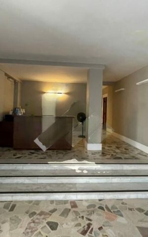 Apartamento à venda com 212m², 3 quartos e sem vaga