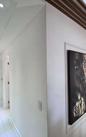 Apartamento para alugar com 235m², 3 quartos e 2 vagas Apartamento para alugar com 235m², 3 quartos e 2 vagasCorredor