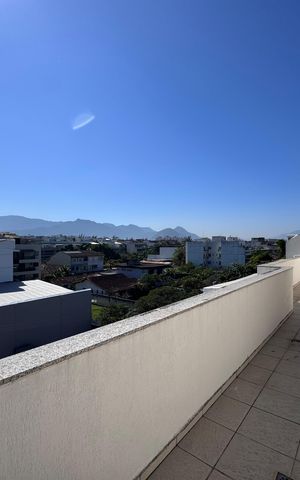 Apartamento para alugar com 235m², 3 quartos e 2 vagas Apartamento para alugar com 235m², 3 quartos e 2 vagasVaranda da Suíte 1