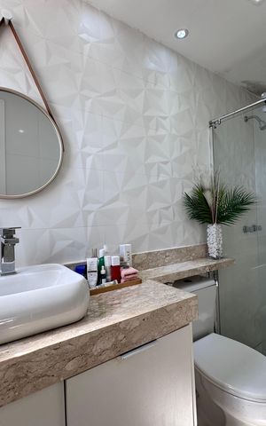 Apartamento para alugar com 235m², 3 quartos e 2 vagas Apartamento para alugar com 235m², 3 quartos e 2 vagasBanheiro da Suíte 1