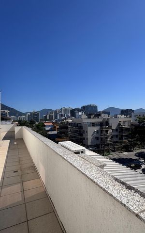 Apartamento para alugar com 235m², 3 quartos e 2 vagas Apartamento para alugar com 235m², 3 quartos e 2 vagasVaranda da Suíte 1