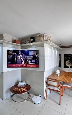 Apartamento para alugar com 235m², 3 quartos e 2 vagas Apartamento para alugar com 235m², 3 quartos e 2 vagasSala