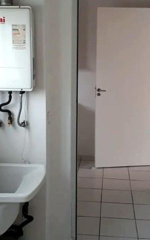 Apartamento à venda com 107m², 3 quartos e 2 vagas Apartamento à venda com 107m², 3 quartos e 2 vagasÁrea de serviço
