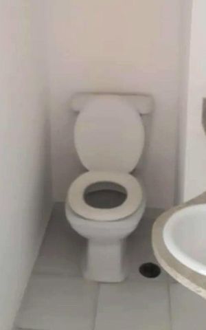 Apartamento à venda com 107m², 3 quartos e 2 vagas Apartamento à venda com 107m², 3 quartos e 2 vagasBanheiro