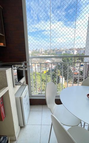 Apartamento à venda com 72m², 3 quartos e 1 vaga Apartamento à venda com 72m², 3 quartos e 1 vagaVaranda