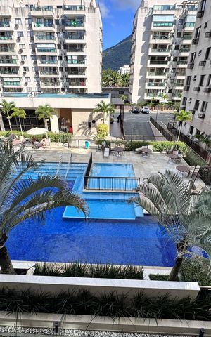 Apartamento à venda com 62m², 2 quartos e 1 vaga Apartamento à venda com 62m², 2 quartos e 1 vagaVaranda - Vista