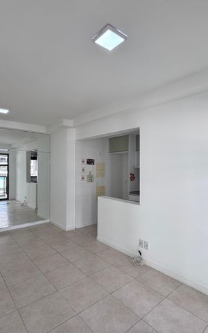 Apartamento à venda com 62m², 2 quartos e 1 vaga Apartamento à venda com 62m², 2 quartos e 1 vagaSala