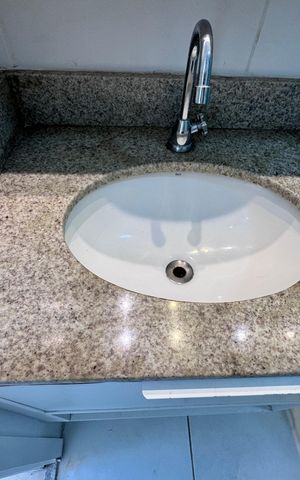Apartamento à venda com 62m², 2 quartos e 1 vaga Apartamento à venda com 62m², 2 quartos e 1 vagaBanheiro Social