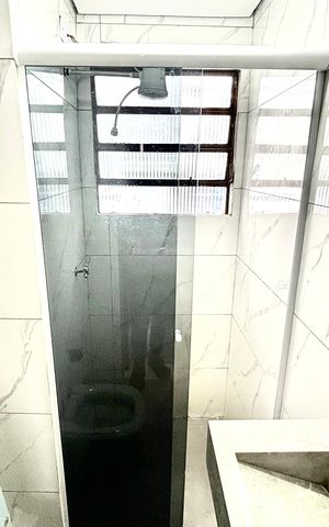 Apartamento à venda com 53m², 2 quartos e sem vaga Apartamento à venda com 53m², 2 quartos e sem vagaBanheiro