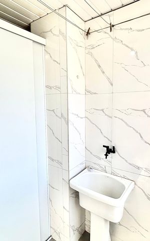 Apartamento à venda com 53m², 2 quartos e sem vaga Apartamento à venda com 53m², 2 quartos e sem vagaÁrea de serviço