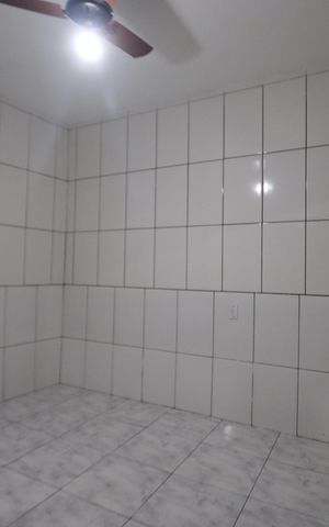 Casa para alugar com 48m², 1 quarto e sem vagaQuarto