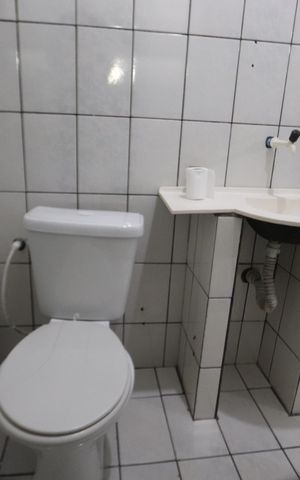 Casa para alugar com 48m², 1 quarto e sem vagaBanheiro