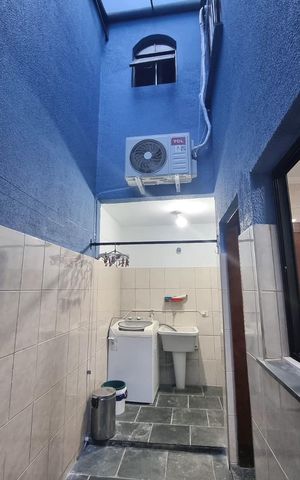 Casa à venda com 120m², 3 quartos e 2 vagas Casa à venda com 120m², 3 quartos e 2 vagasÁrea de serviço