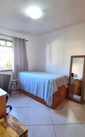 Casa à venda com 120m², 3 quartos e 2 vagas Casa à venda com 120m², 3 quartos e 2 vagasQuarto