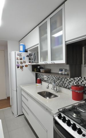 Apartamento à venda com 64m², 2 quartos e 1 vagaCozinha