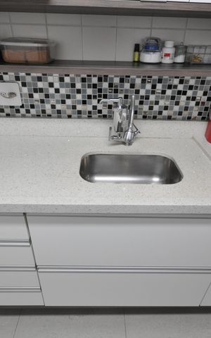 Apartamento à venda com 64m², 2 quartos e 1 vagaCozinha