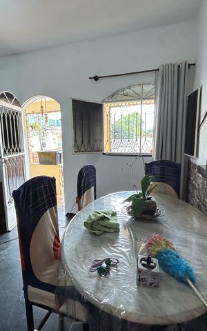 Casa à venda com 120m², 2 quartos e 1 vagaSala