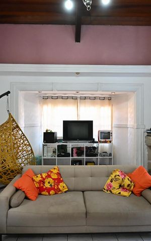 Casa à venda com 224m², 3 quartos e 6 vagasSala