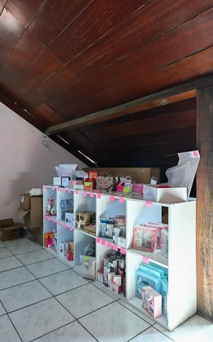 Casa à venda com 224m², 3 quartos e 6 vagasCloset